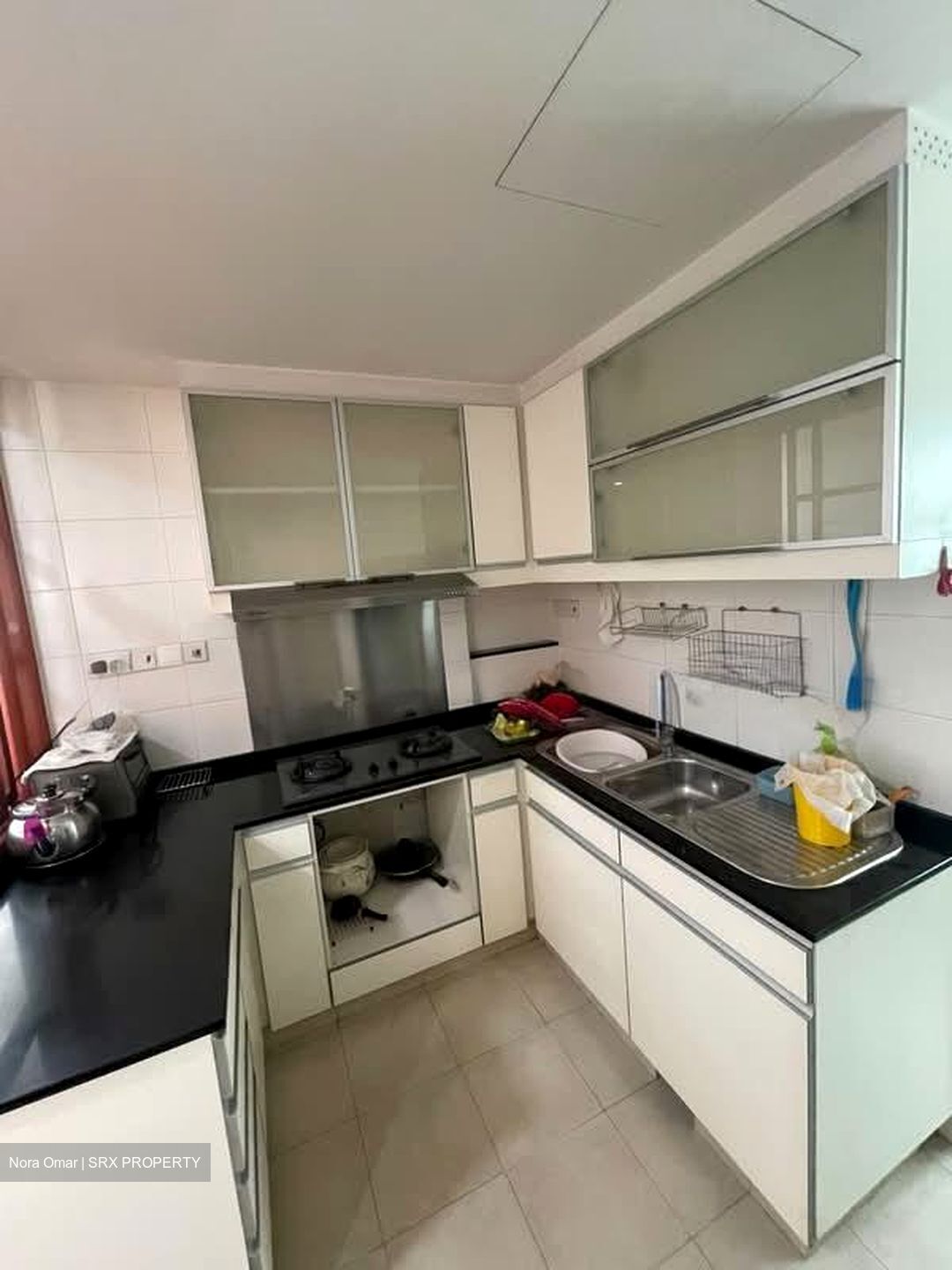 Cote D'Azur (D15), Condominium #595405511